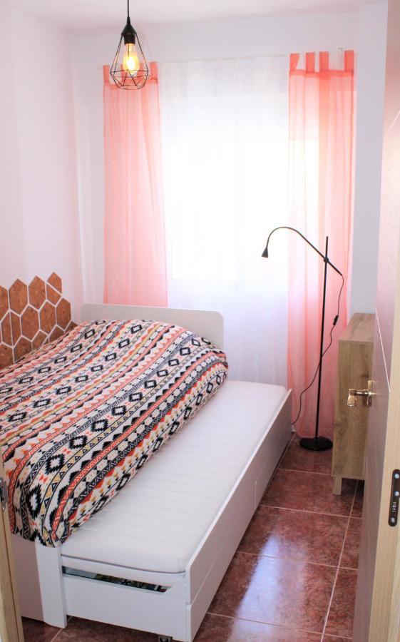 Miralmar Apartamento อาลิกันเต ภายนอก รูปภาพ